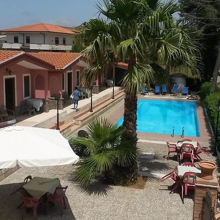 Hotel La Pineta Joppolo المظهر الخارجي الصورة